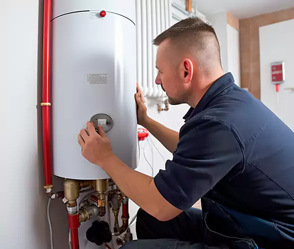 Expert Plumber for Gas Water Heater Replacement in Floral Park, NY: Schedule Affordable Replacement Services with Us