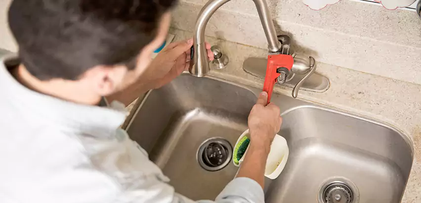Faucet Repair in Floral Park