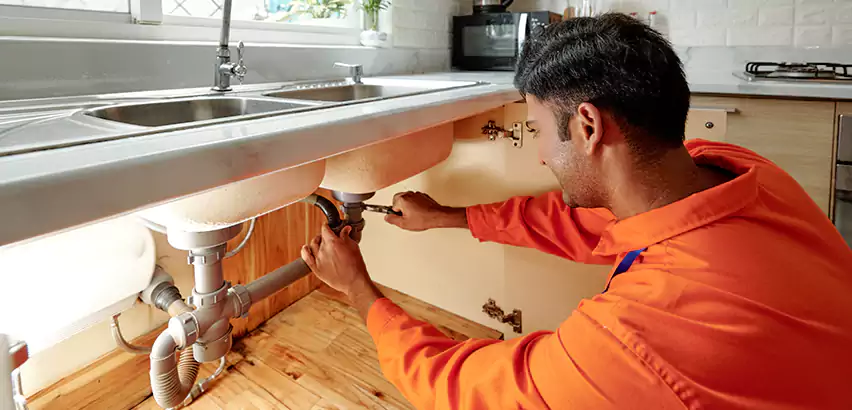 Plumbing Leak Repair in Floral Park, NY